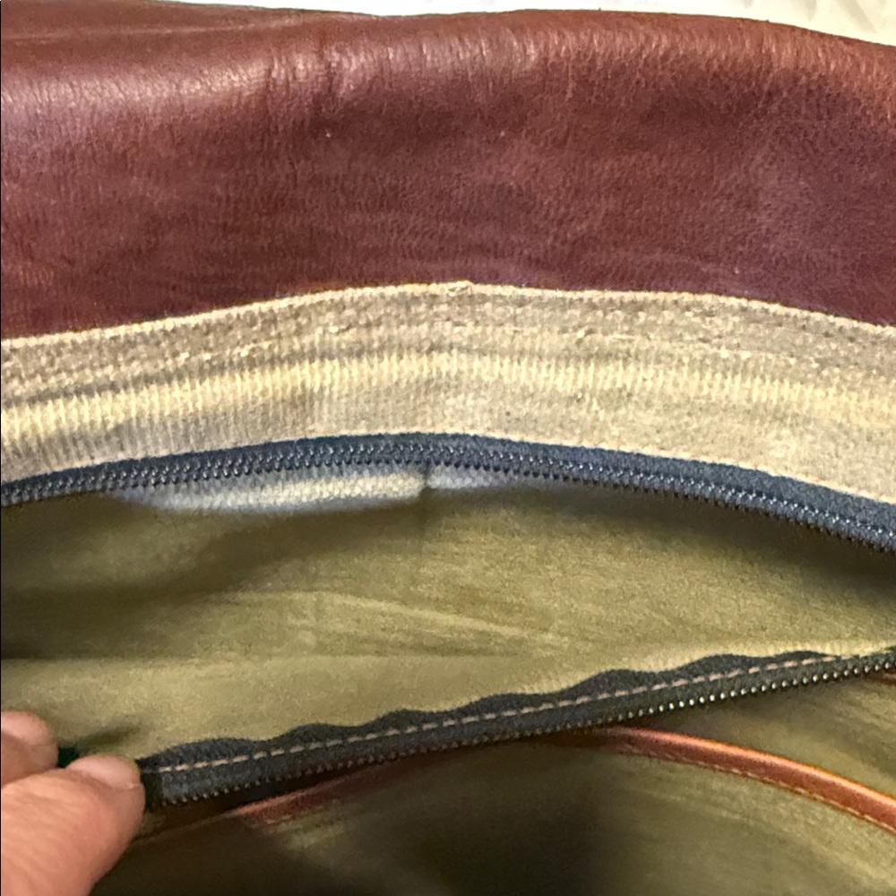 Men's Brown Leather Messenger Bag - Adjustable Crossbody Satchel - Picture 12 of 14